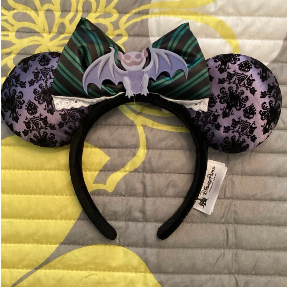 NWOT Disney Parks Haunted Mansion Wallpaper Bat Minnie Mouse Ears Headband